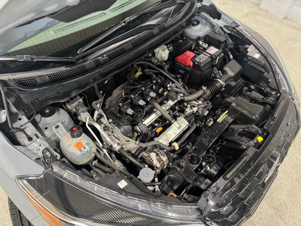 2023 Nissan Kicks SR Xtronic CVT