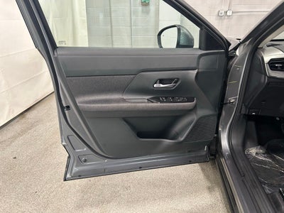 2025 Nissan Kicks SV FWD