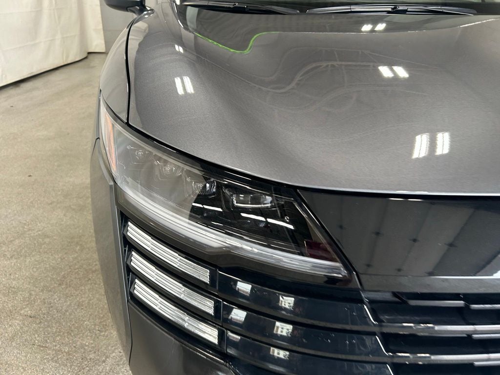 2025 Nissan Kicks SV FWD