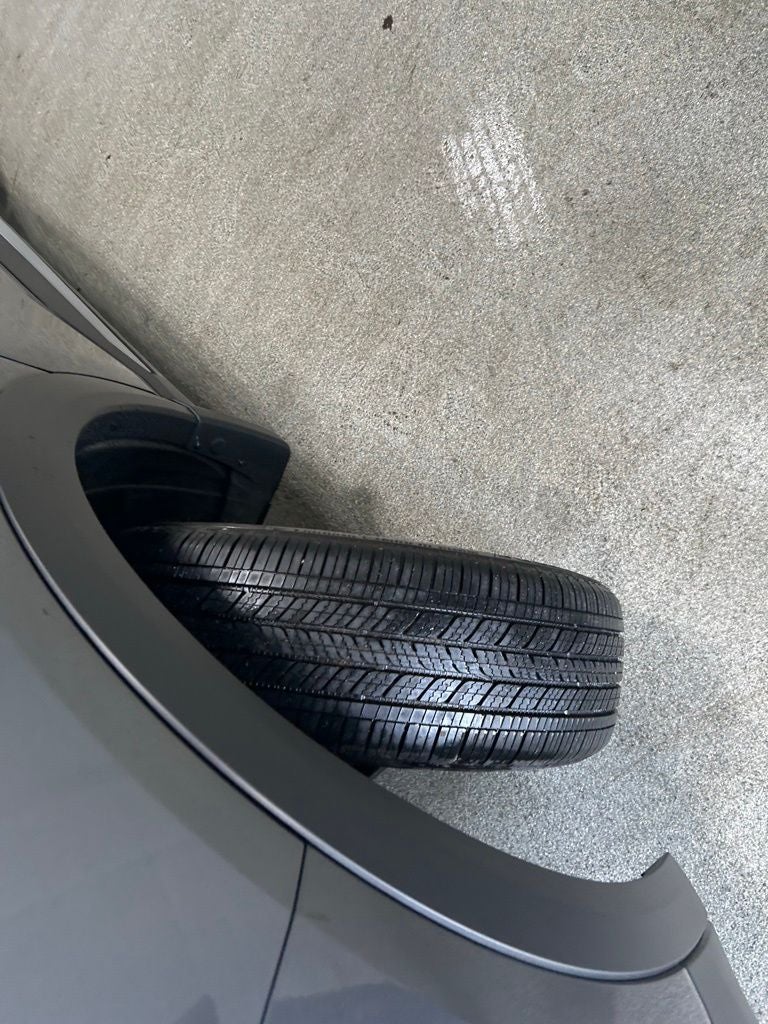 2025 Nissan Kicks SV FWD