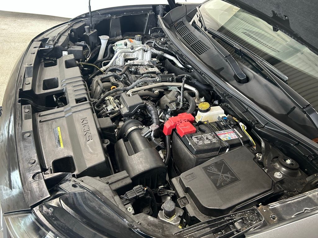 2025 Nissan Kicks SV FWD