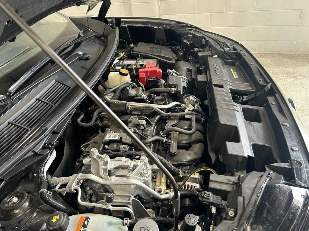 2025 Nissan Kicks SV FWD