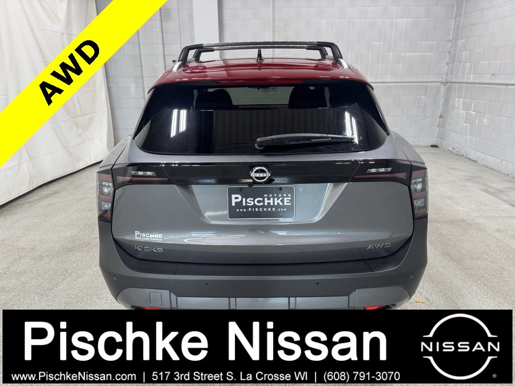 2026 Nissan Kicks SV