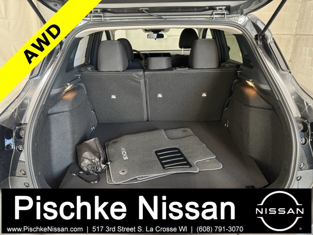 2026 Nissan Kicks SV