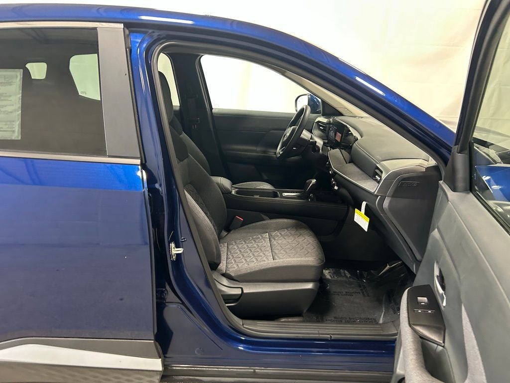 2025 Nissan Kicks SV Intelligent AWD