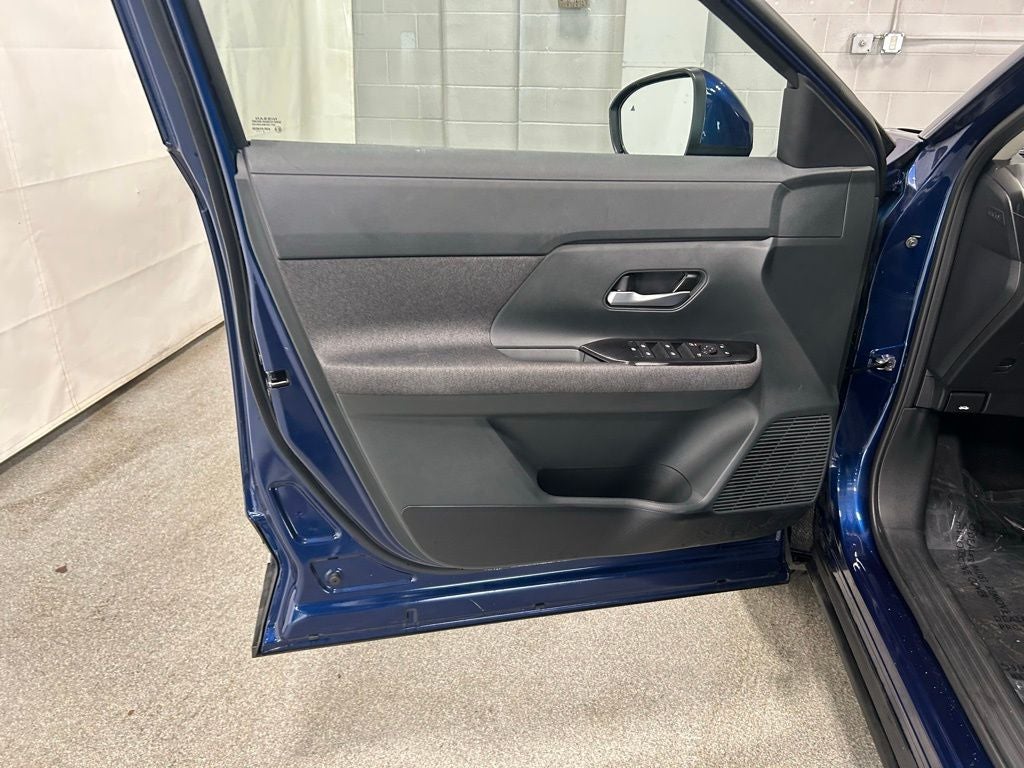 2025 Nissan Kicks SV Intelligent AWD