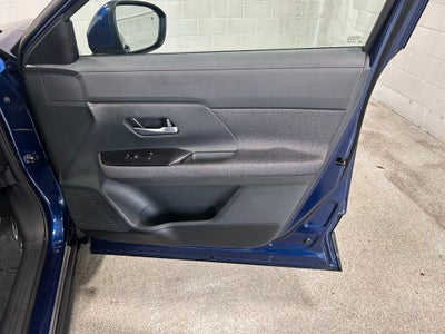 2025 Nissan Kicks SV Intelligent AWD