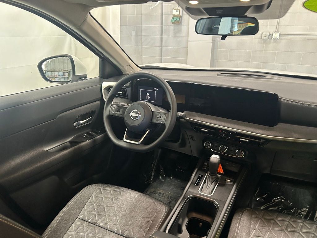 2025 Nissan Kicks SV Intelligent AWD