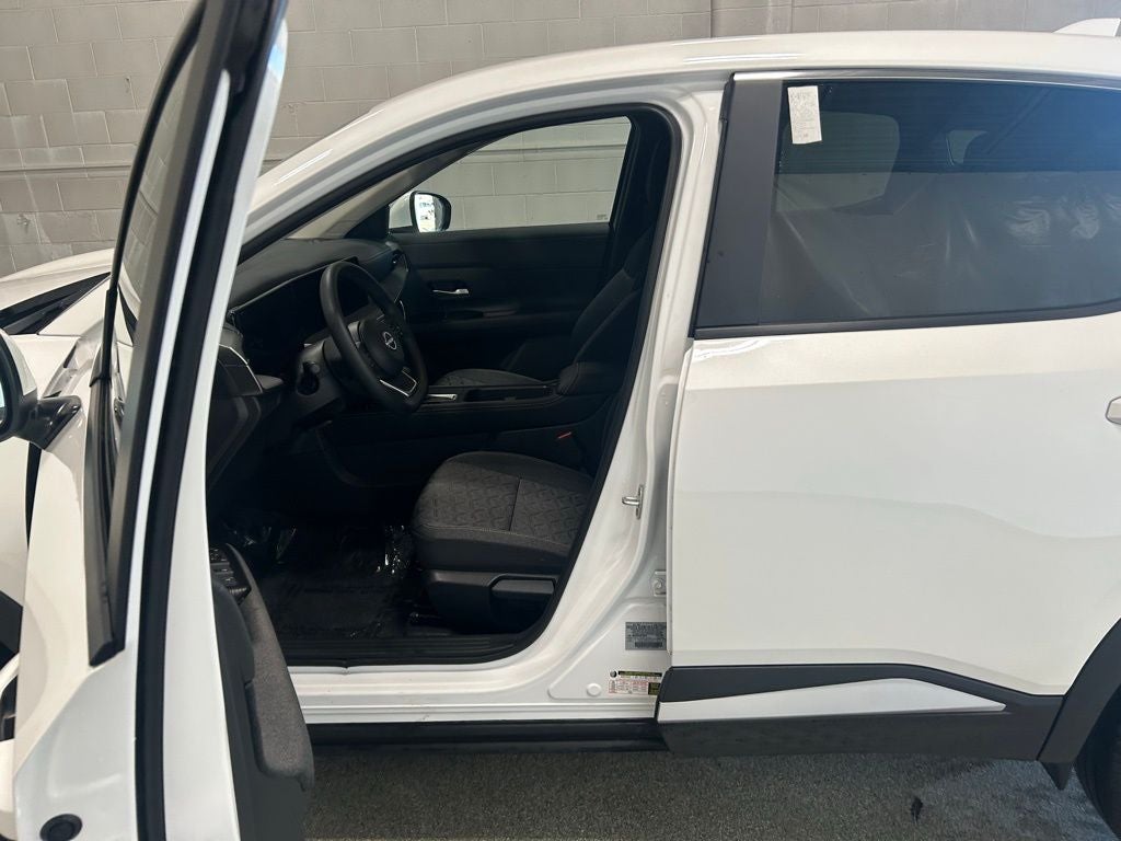 2025 Nissan Kicks SV Intelligent AWD