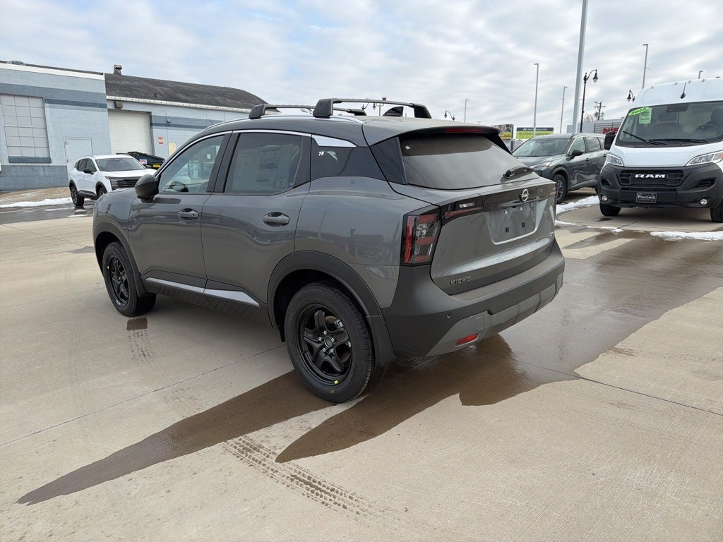 2026 Nissan Kicks SV