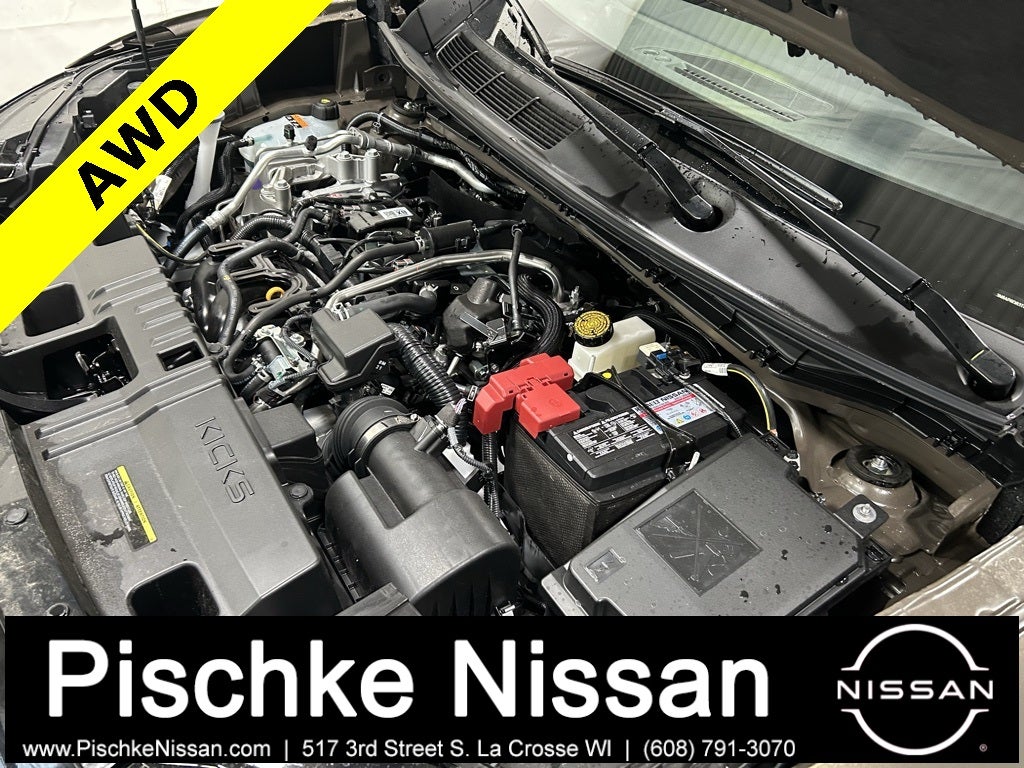 2026 Nissan Kicks SR