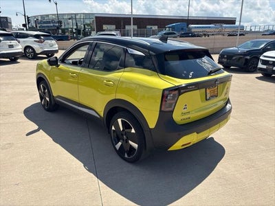 2025 Nissan Kicks SR Intelligent AWD