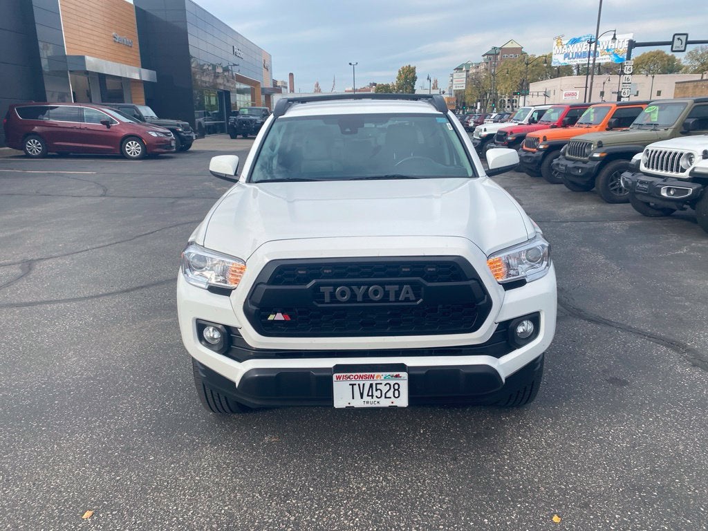2022 Toyota Tacoma SR5 V6
