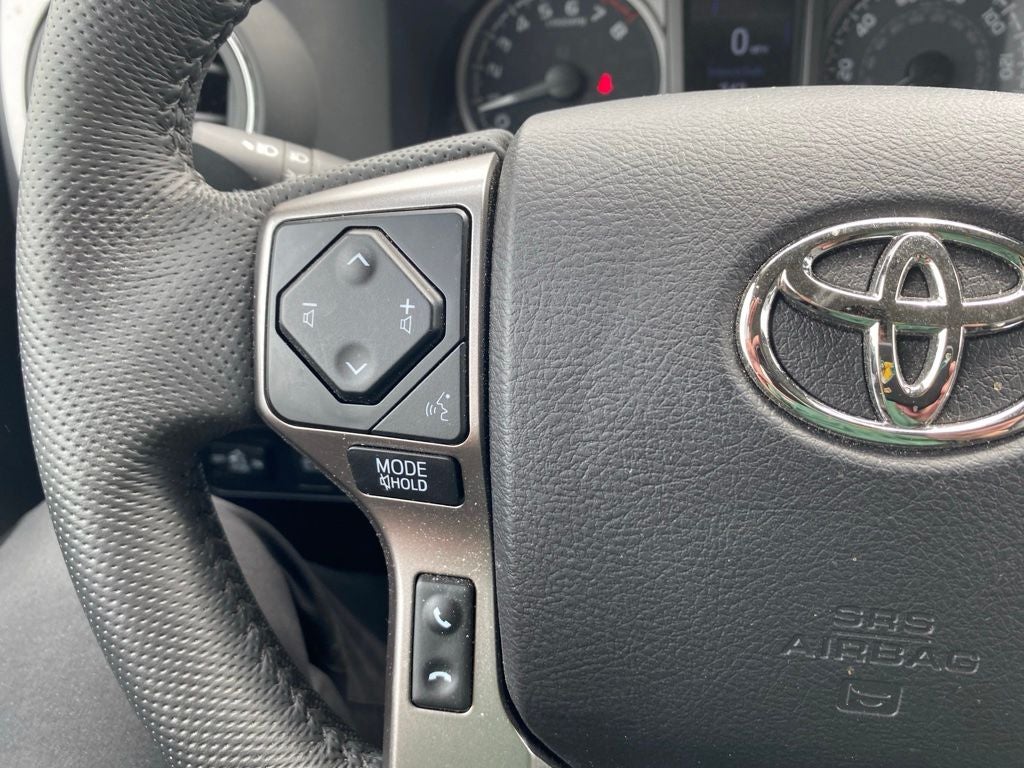 2022 Toyota Tacoma SR5 V6