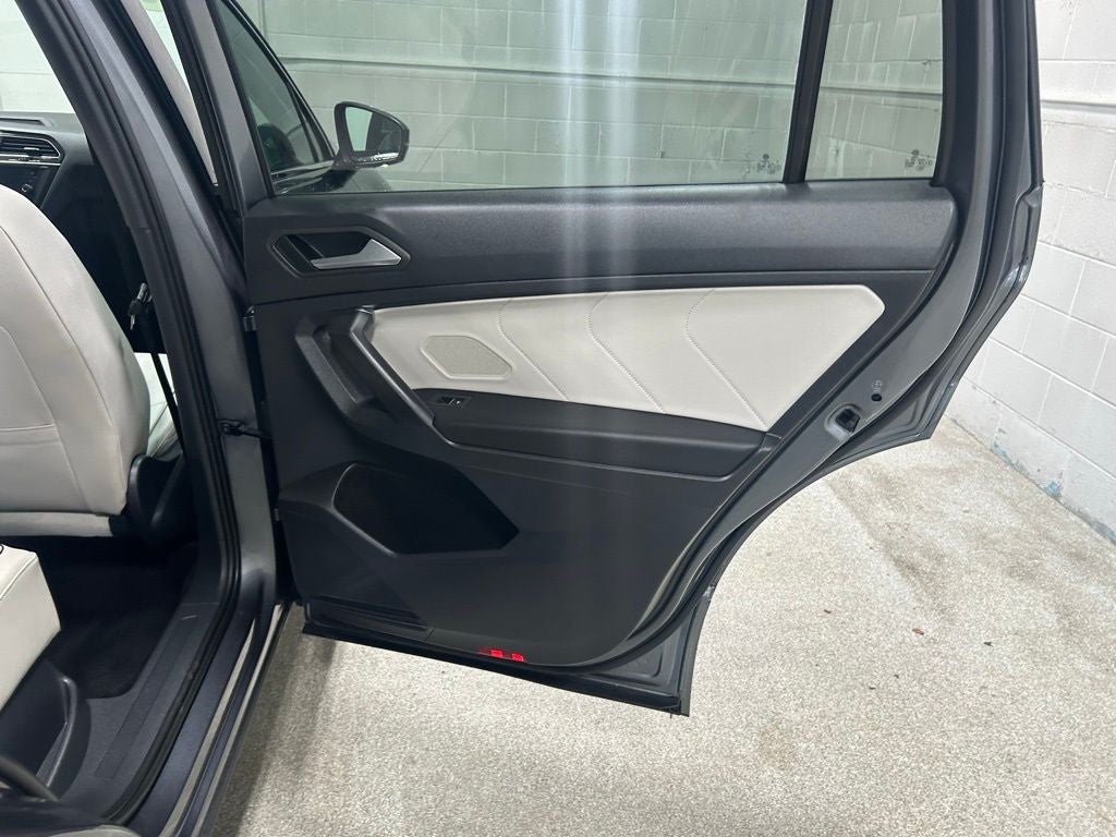 2021 Volkswagen Tiguan 2.0T SEL Premium R-Line