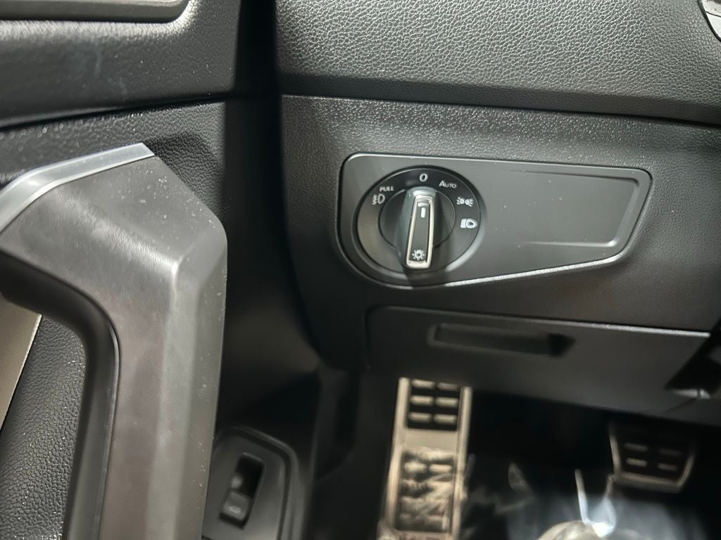 2021 Volkswagen Tiguan 2.0T SEL Premium R-Line