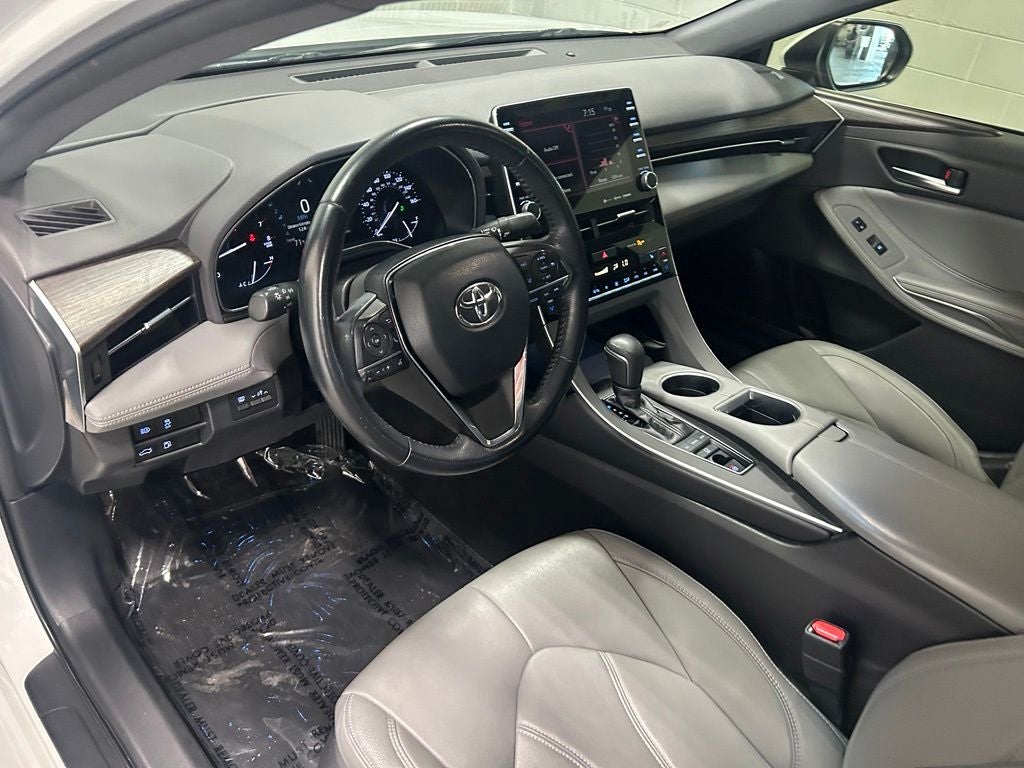 2019 Toyota Avalon XLE
