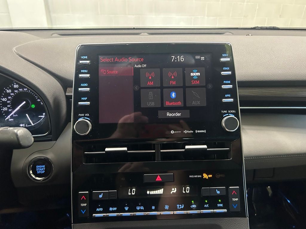 2019 Toyota Avalon XLE