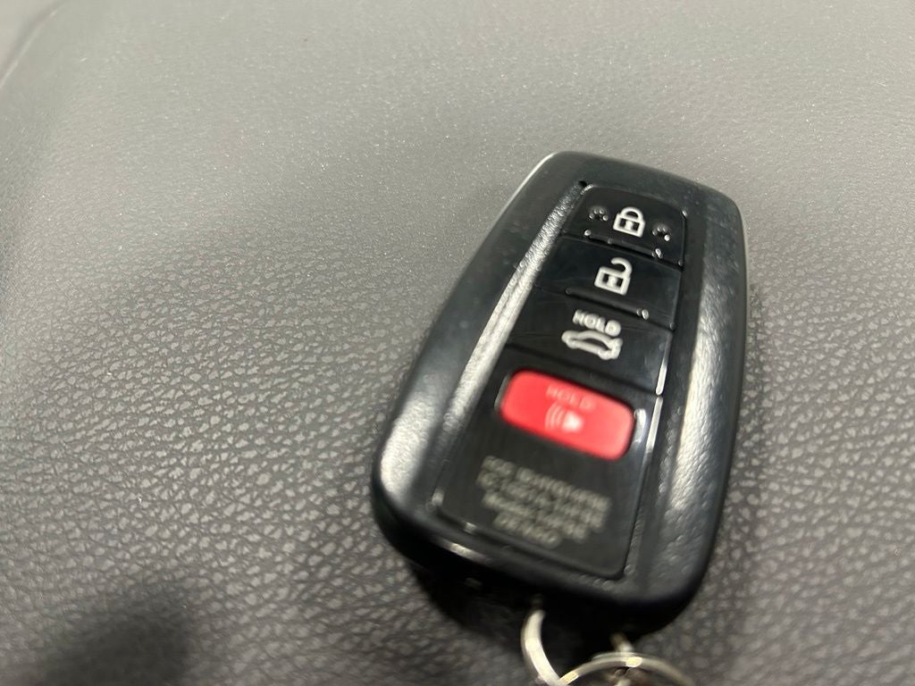 2019 Toyota Avalon XLE