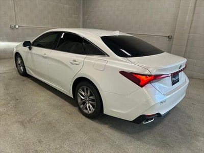 2019 Toyota Avalon XLE