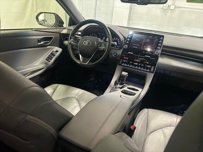 2019 Toyota Avalon XLE