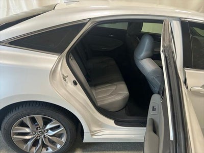 2019 Toyota Avalon XLE