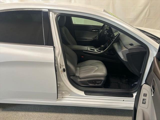 2019 Toyota Avalon XLE