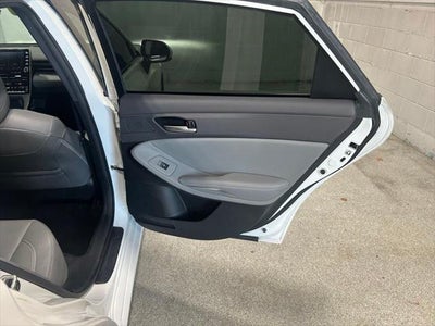 2019 Toyota Avalon XLE