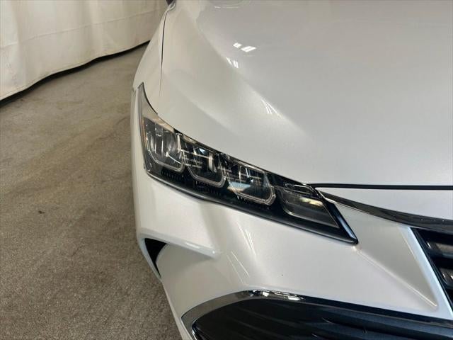 2019 Toyota Avalon XLE