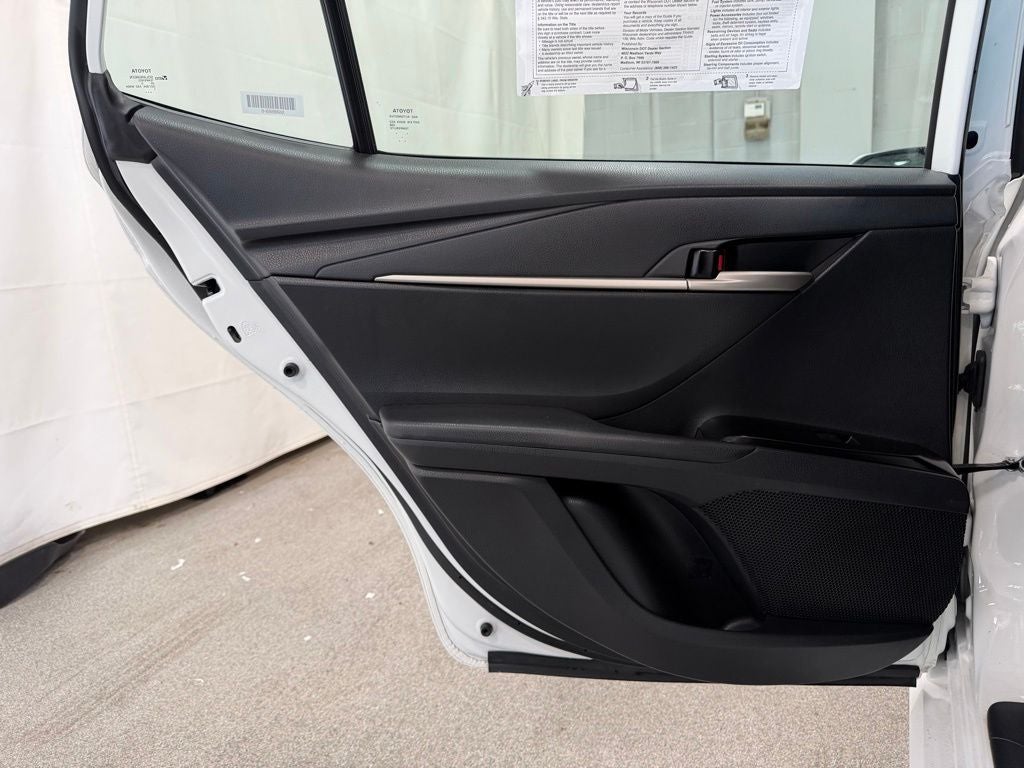 2025 Toyota Camry LE