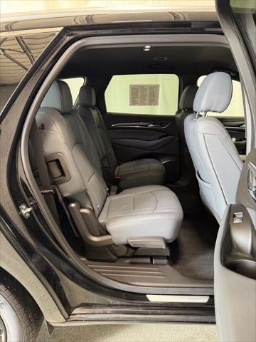 2023 Buick Enclave Essence FWD