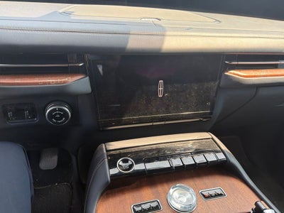 2025 Lincoln Navigator Black Label