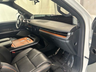 2025 Lincoln Navigator Black Label