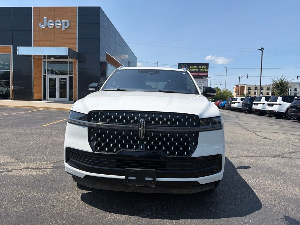 2025 Lincoln Navigator Black Label