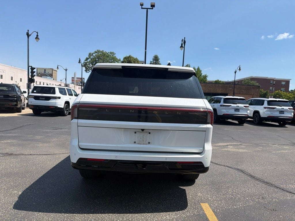 2025 Lincoln Navigator Black Label