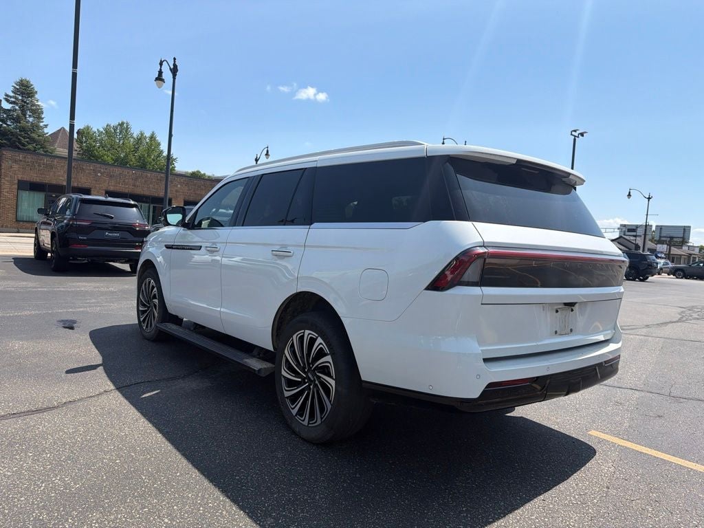 2025 Lincoln Navigator Black Label