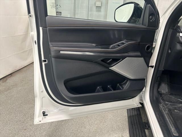 2025 Lincoln Navigator Black Label