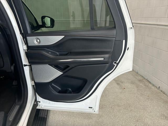 2025 Lincoln Navigator Black Label