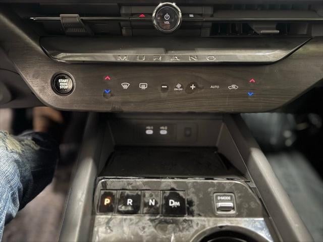 2025 Nissan Murano SV