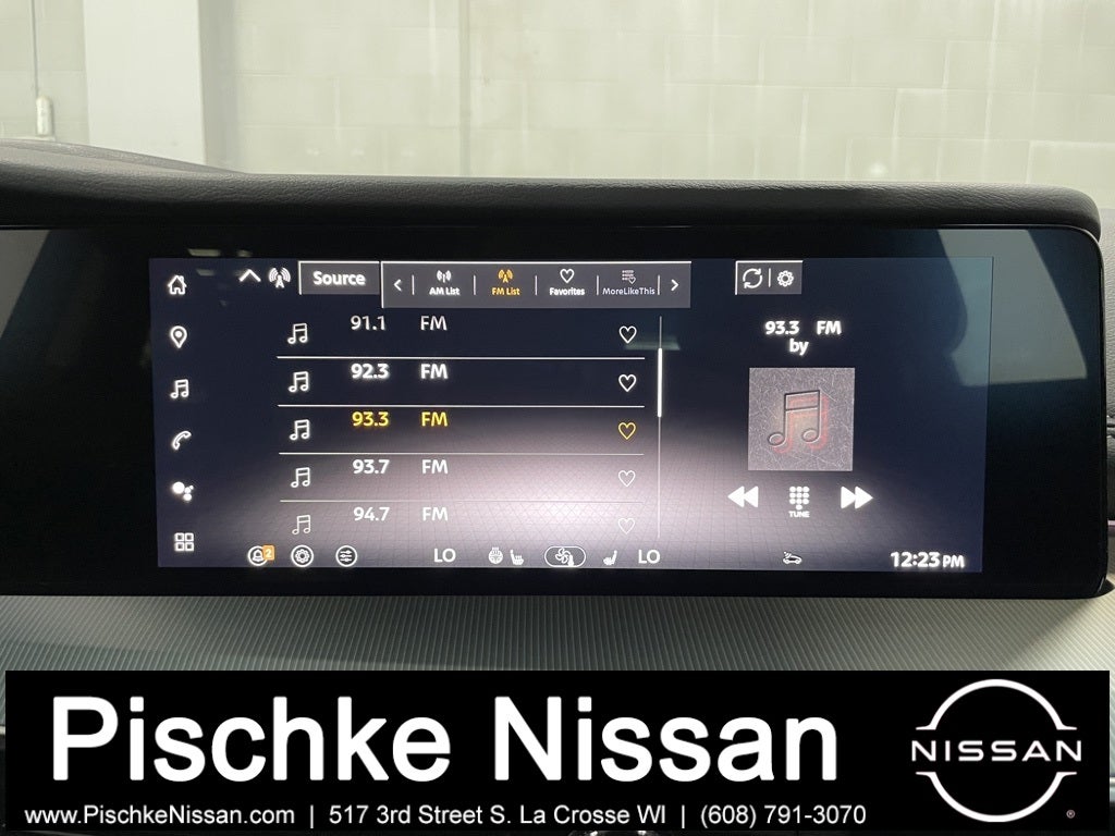 2025 Nissan Murano SL