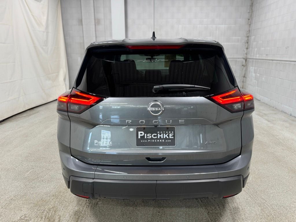 2025 Nissan Rogue S Intelligent AWD