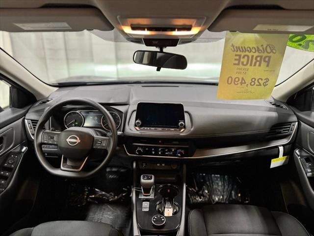 2025 Nissan Rogue S Intelligent AWD