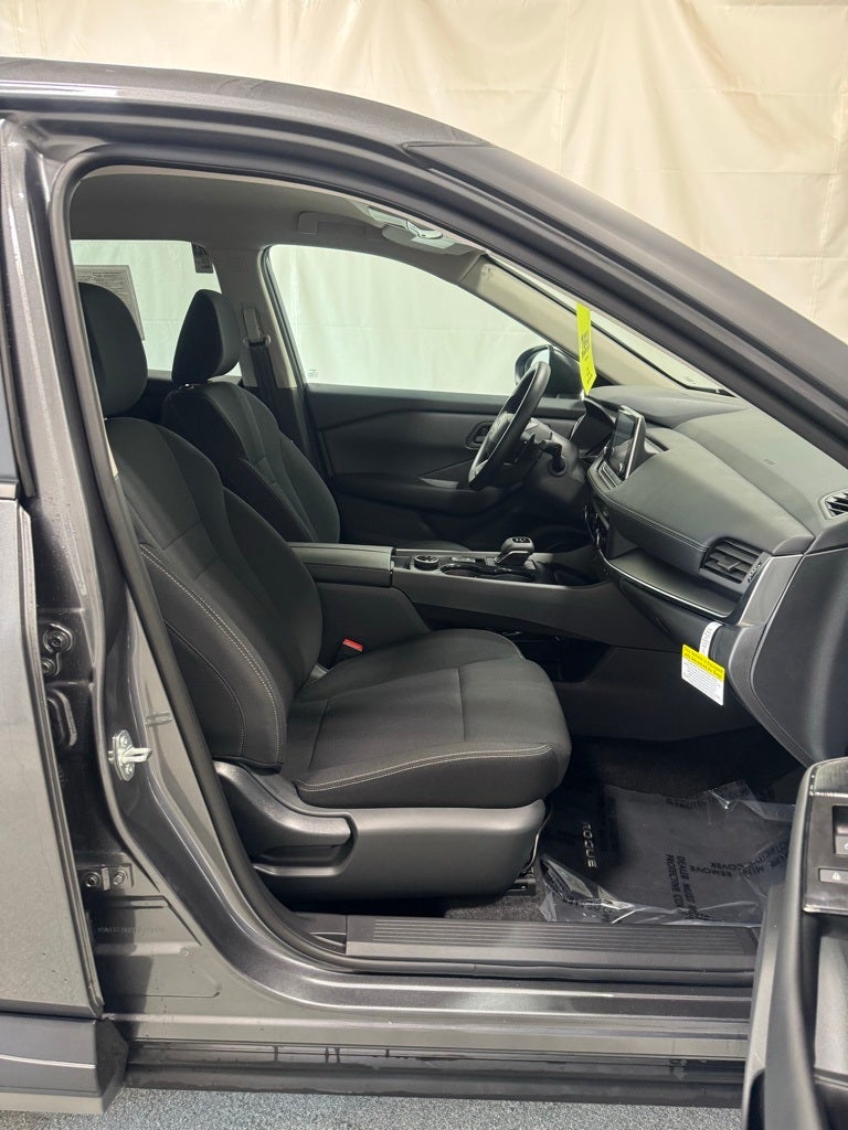 2025 Nissan Rogue S Intelligent AWD