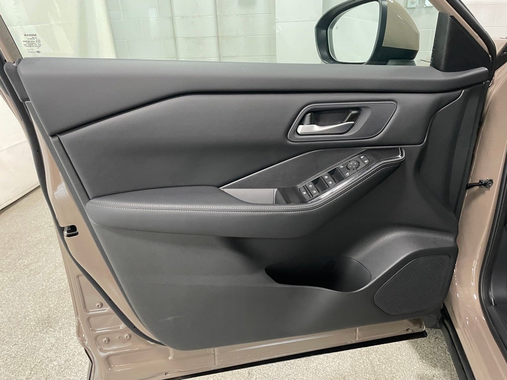 2025 Nissan Rogue SV Intelligent AWD