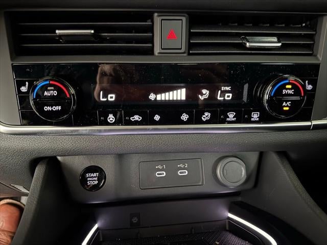 2025 Nissan Rogue Rock Creek