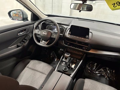 2027 Nissan Rogue SV
