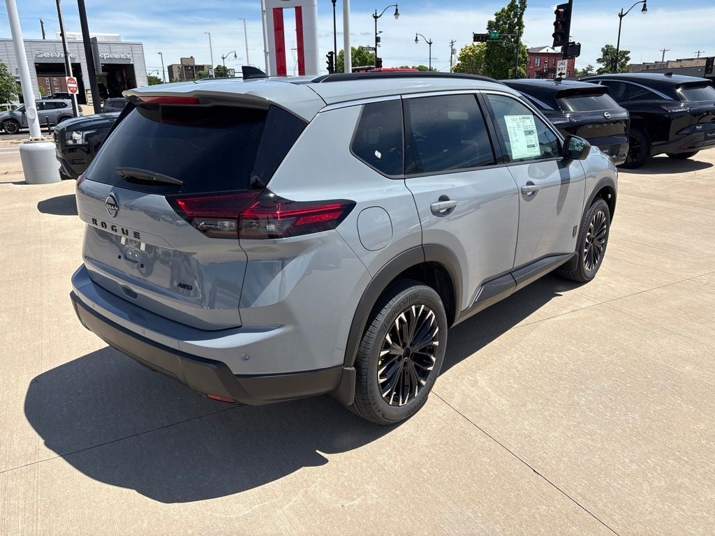 2026 Nissan Rogue Dark Armor