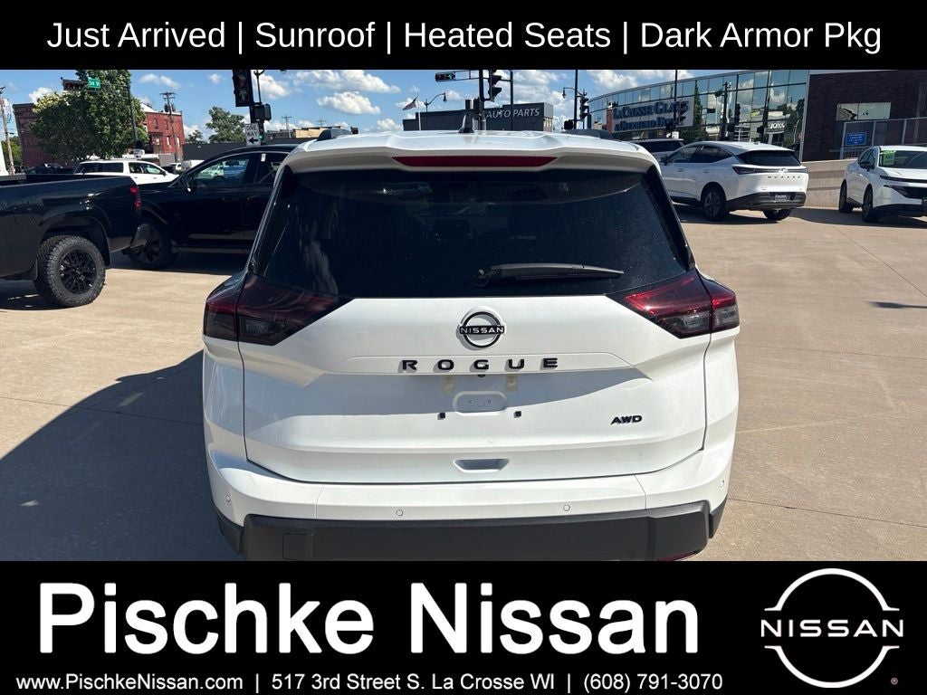 2026 Nissan Rogue Dark Armor