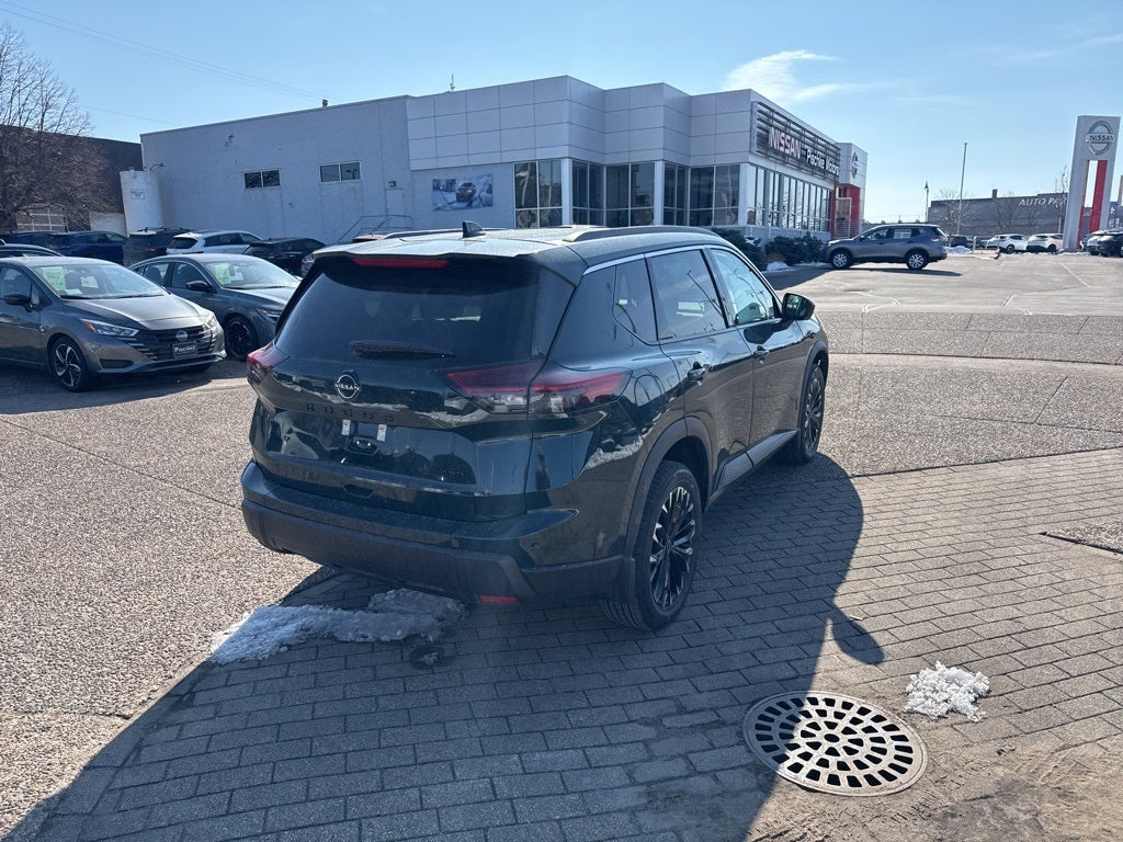 2026 Nissan Rogue Dark Armor