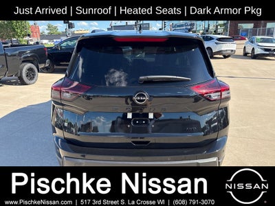 2026 Nissan Rogue Dark Armor